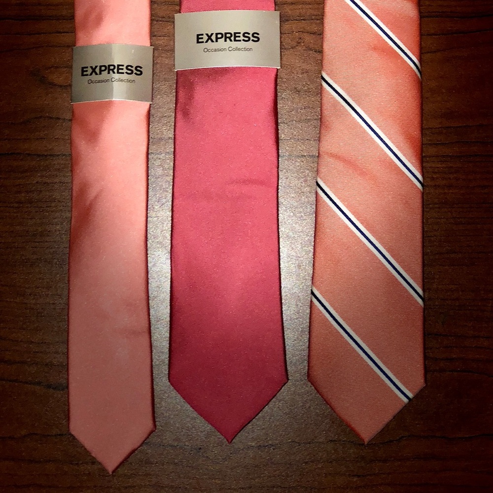 Express Slim Necktie